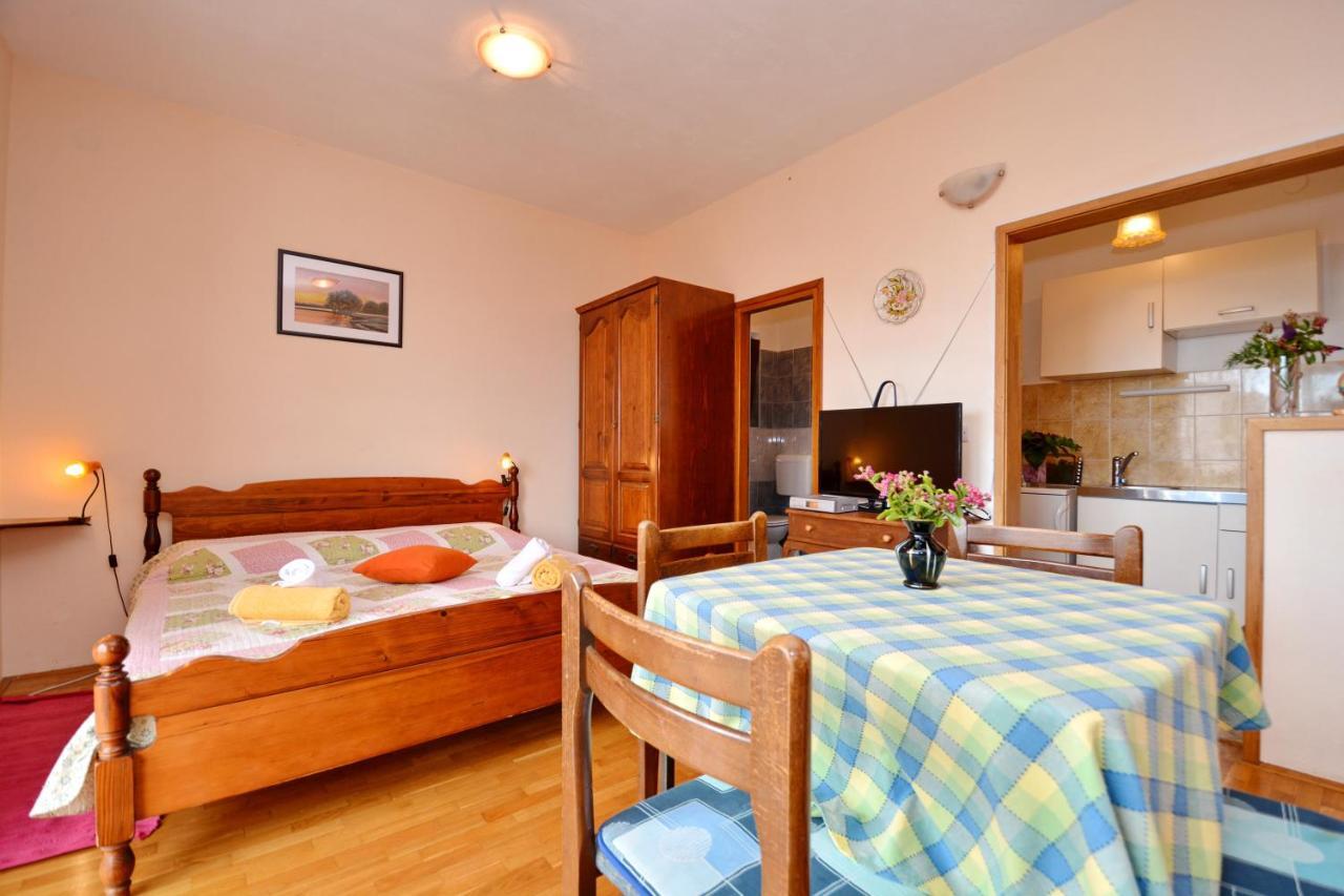 Apartmani Irena Ciovo Trogir Exterior foto