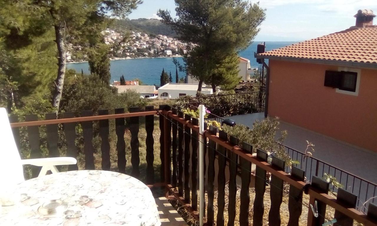 Apartmani Irena Ciovo Trogir Exterior foto