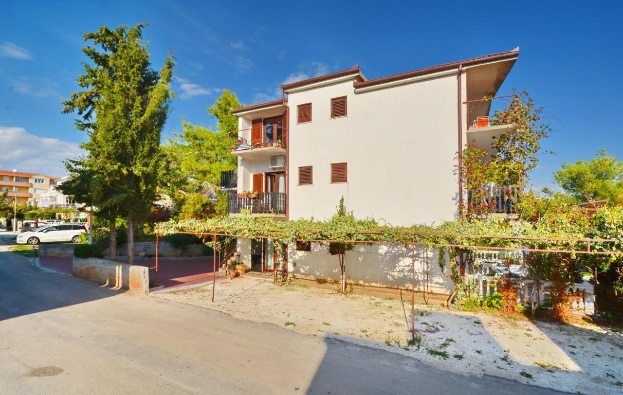 Apartmani Irena Ciovo Trogir Exterior foto